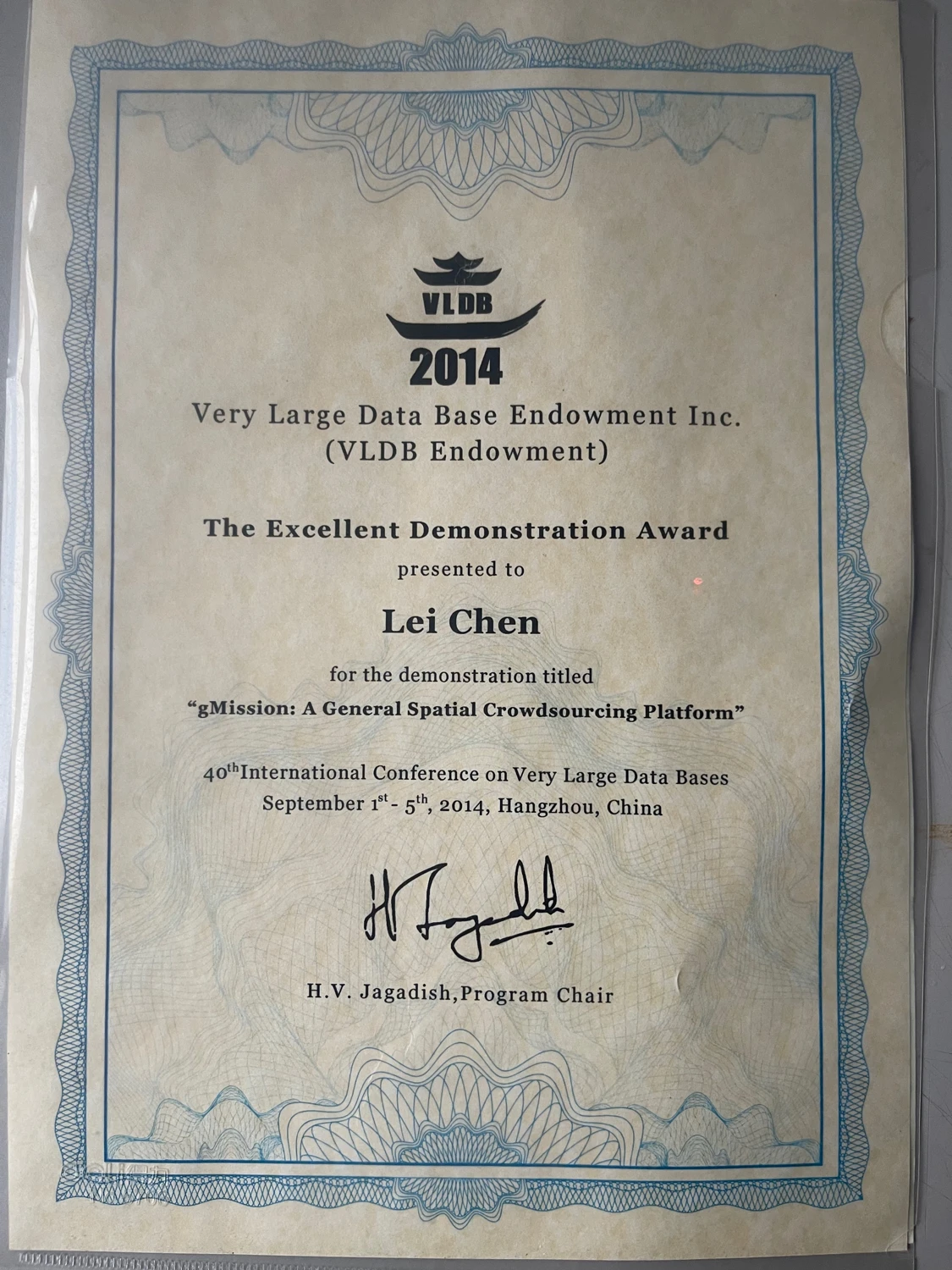 VLDB 2014 Excellent Demonstration Award